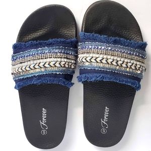 Raw Edge Denim Slides with Pearls, Jems, Metalic Beads sz 6 Izzy 3042